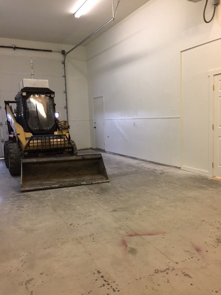 1626 Basin St Sw - Photo 5 of 13