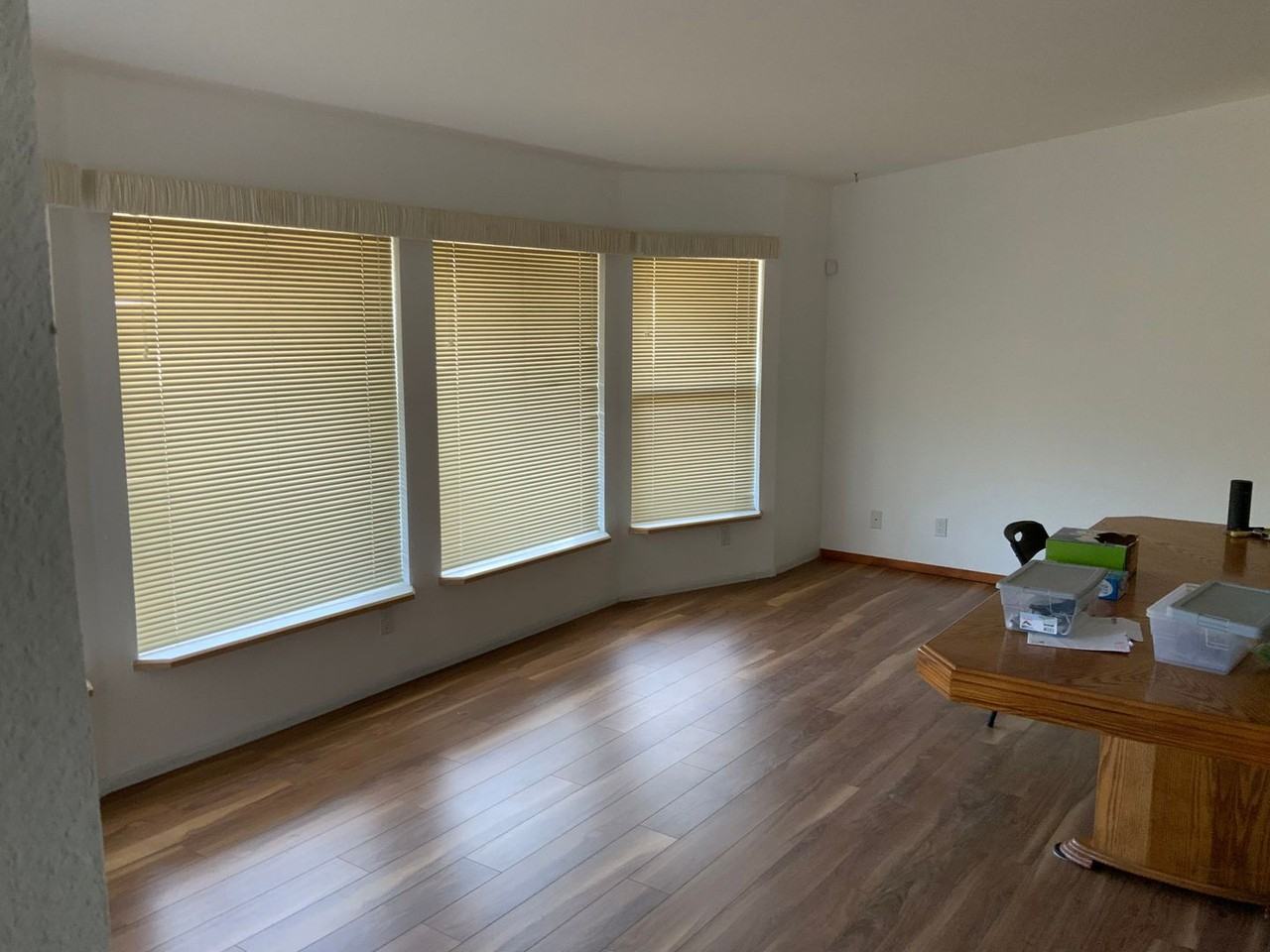 419 6th Ave Se - Photo 2 of 14