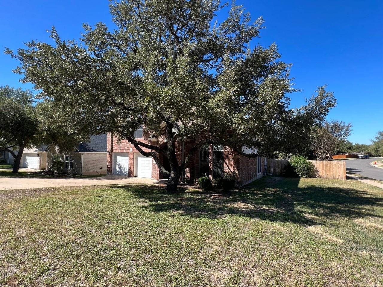 3102 Dawn Mesa Ct - Photo 3 of 30