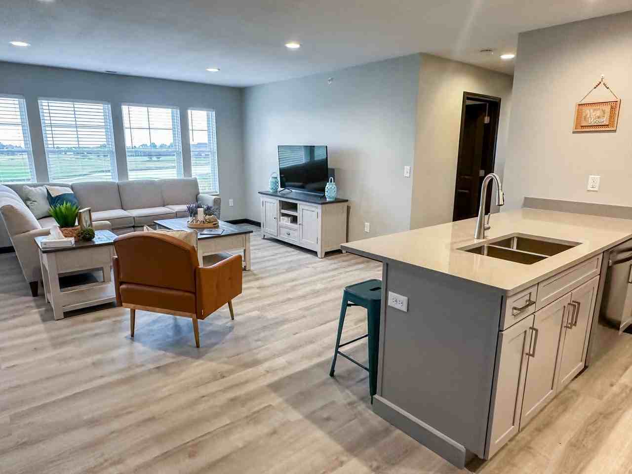 Fairway Place Apartments - Photo 3 of 35