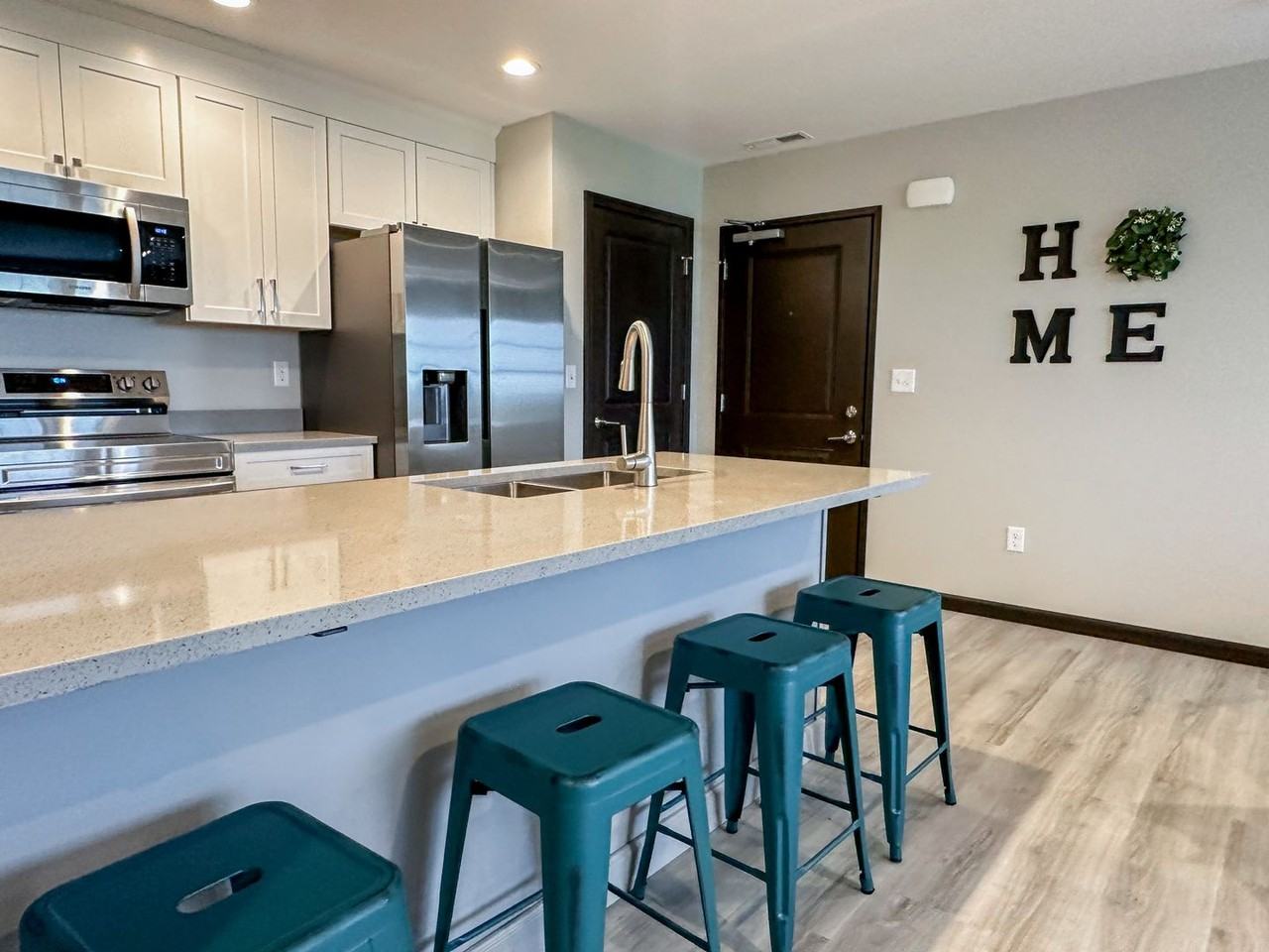 Fairway Place Apartments - Photo 5 of 35