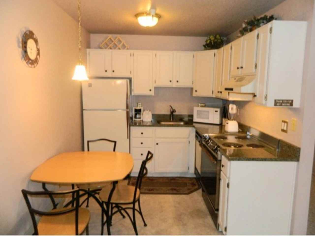 1940 Prospector Ave #111 - Photo 2 of 6