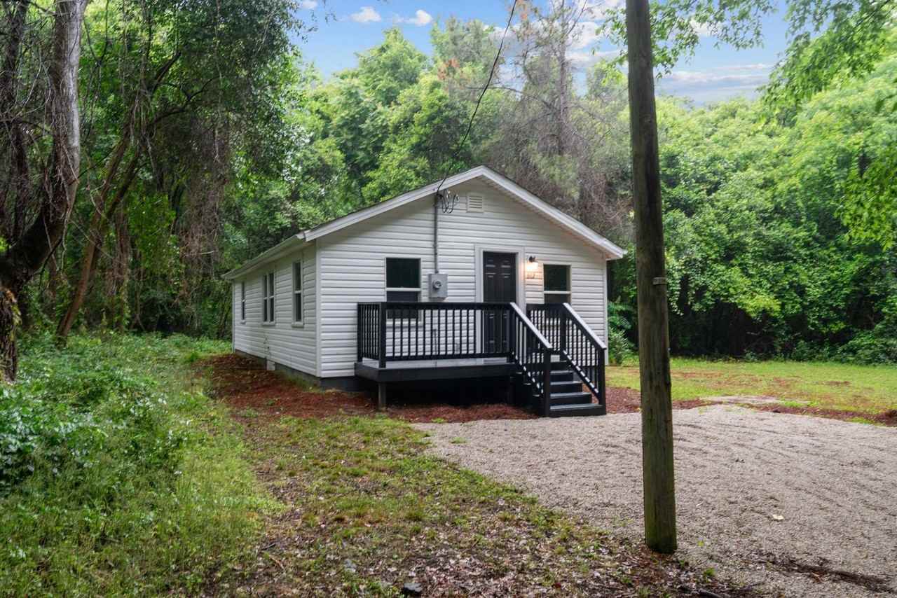 602 Ross Rd - Photo 3 of 27