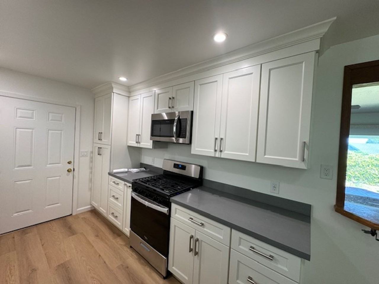 5560 Mcfarlane Rd - Photo 4 of 29