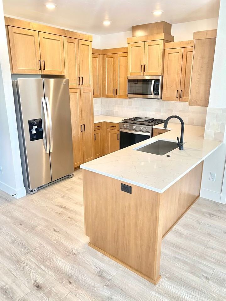 3807 Eagle Rd - Photo 4 of 15