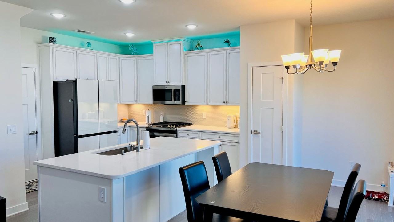 10478 Dalton Woods Ct Nw - Photo 5 of 12