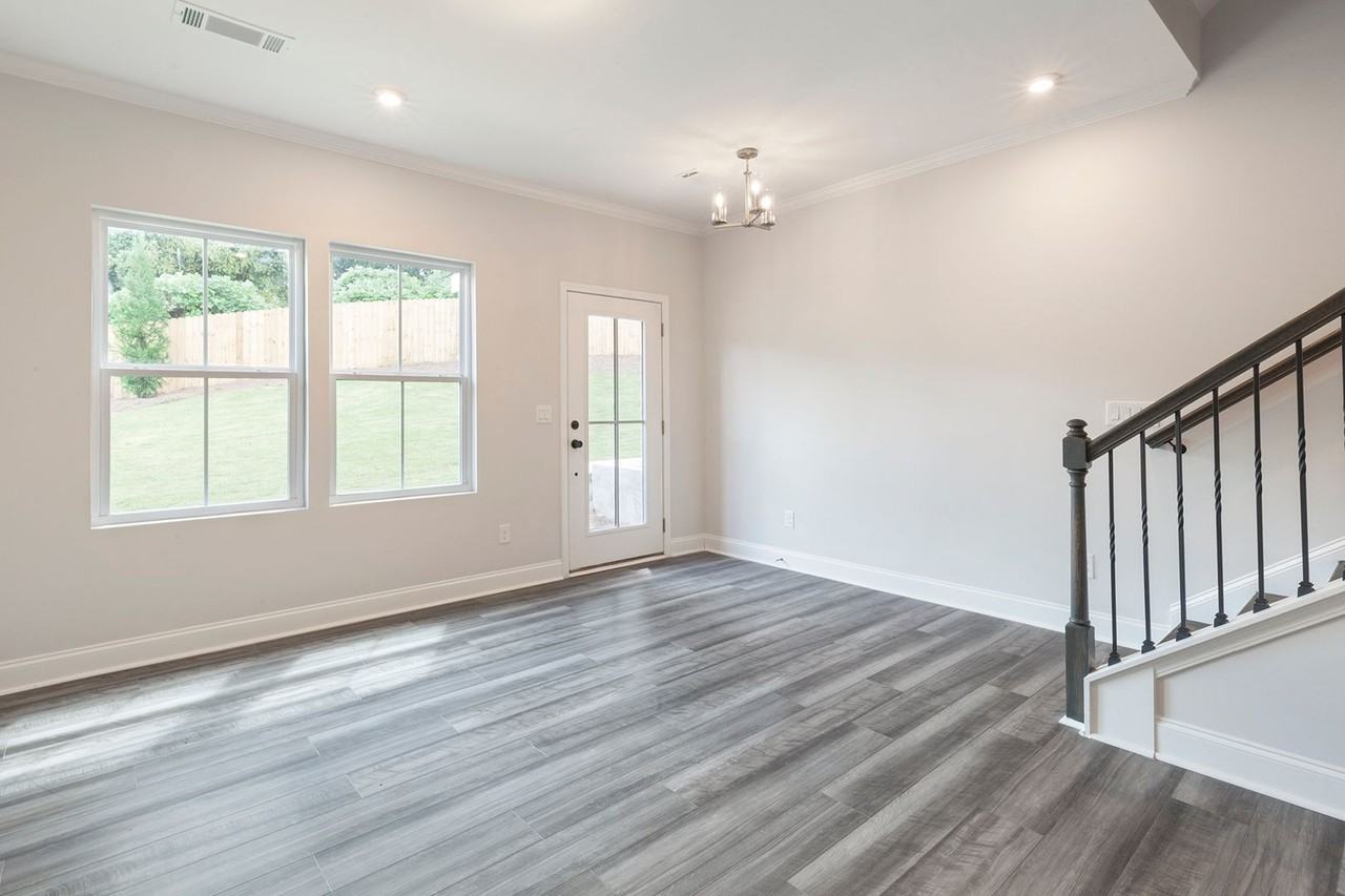 307 Skylar Ter Se #31 - Photo 3 of 22
