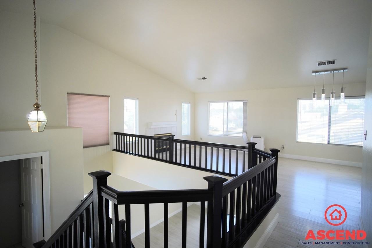 3802 Boswellia Dr - Photo 2 of 16
