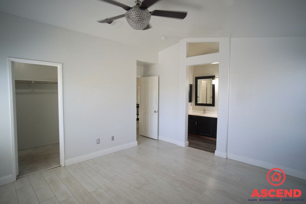 3802 Boswellia Dr - Photo 6 of 16