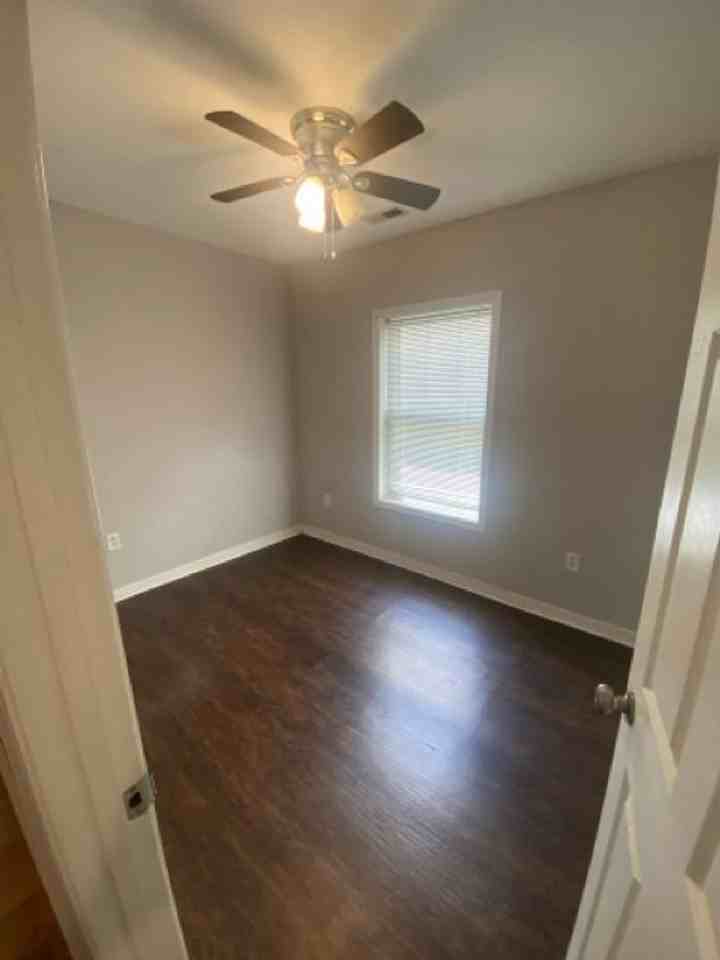 1509 Stockton St - Photo 3 of 16