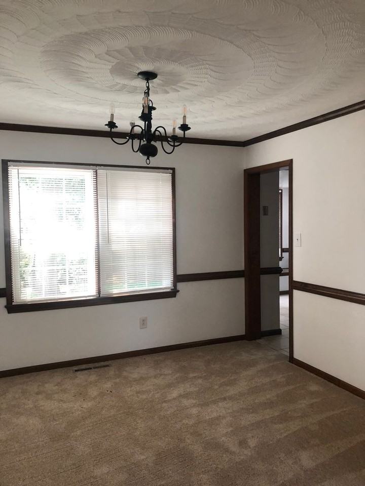 2509 Elson Green Ave - Photo 3 of 16