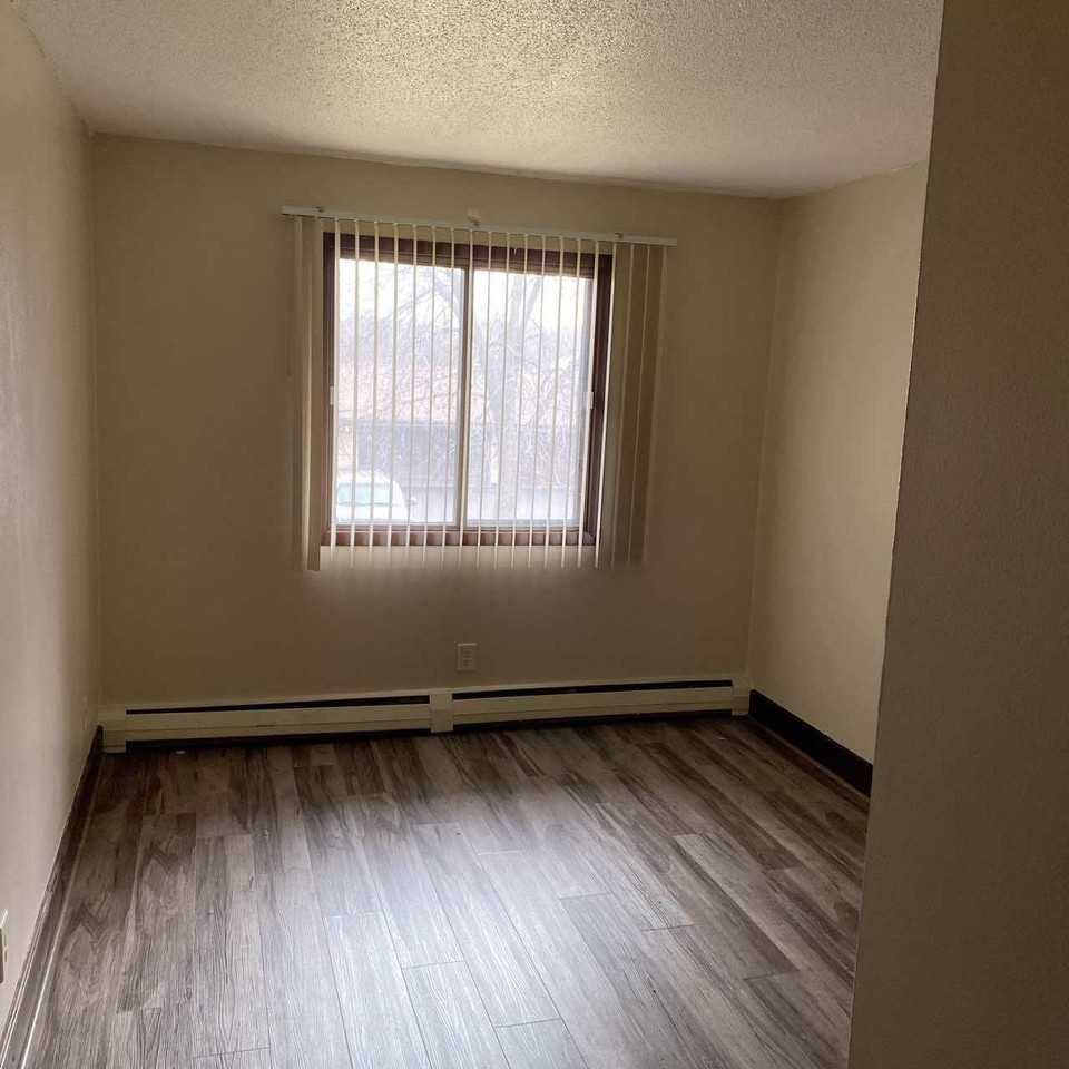 Evergreen - Photo 6 of 50