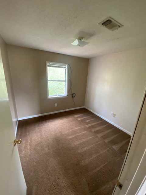 3020 Paul Ave - Photo 3 of 5