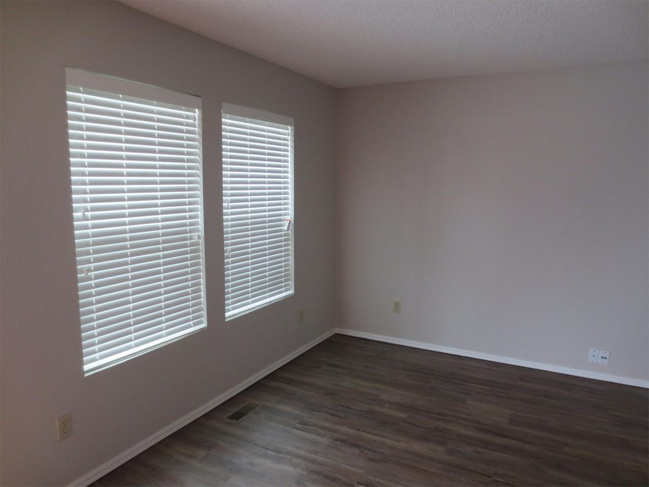 890013 - 1125 East Campbell St - Photo 3 of 21