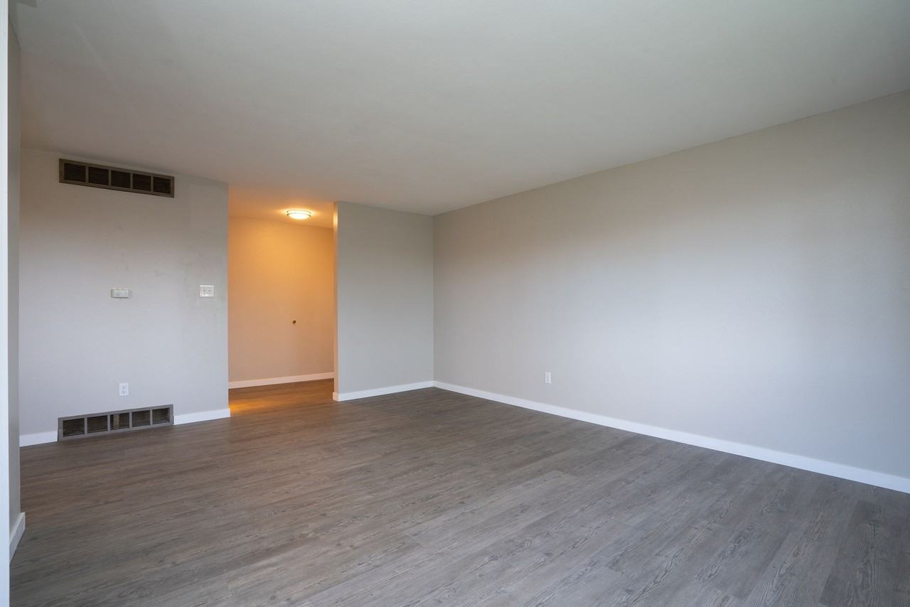 Meadows Apts. - Photo 2 of 16