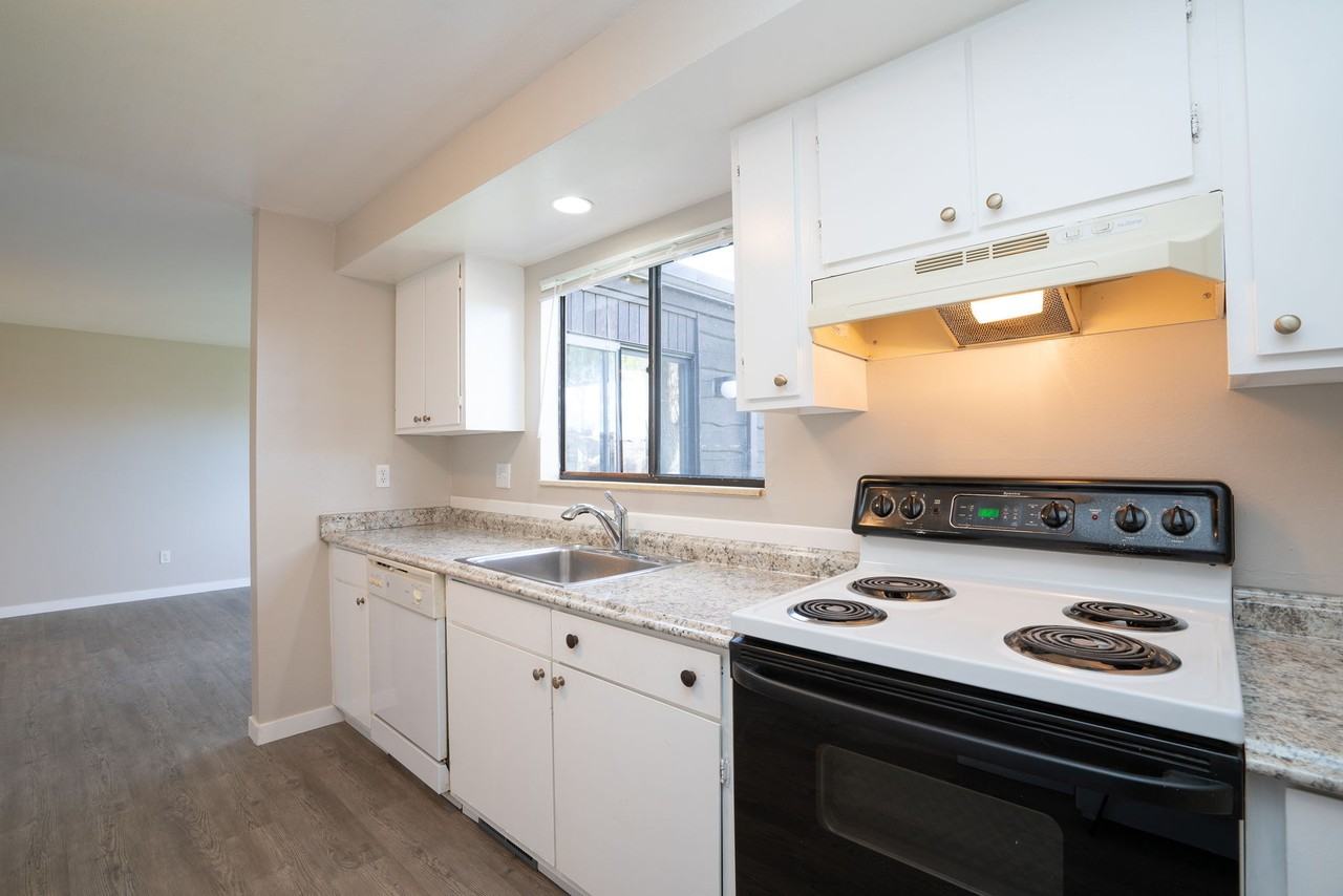 Meadows Apts. - Photo 3 of 16