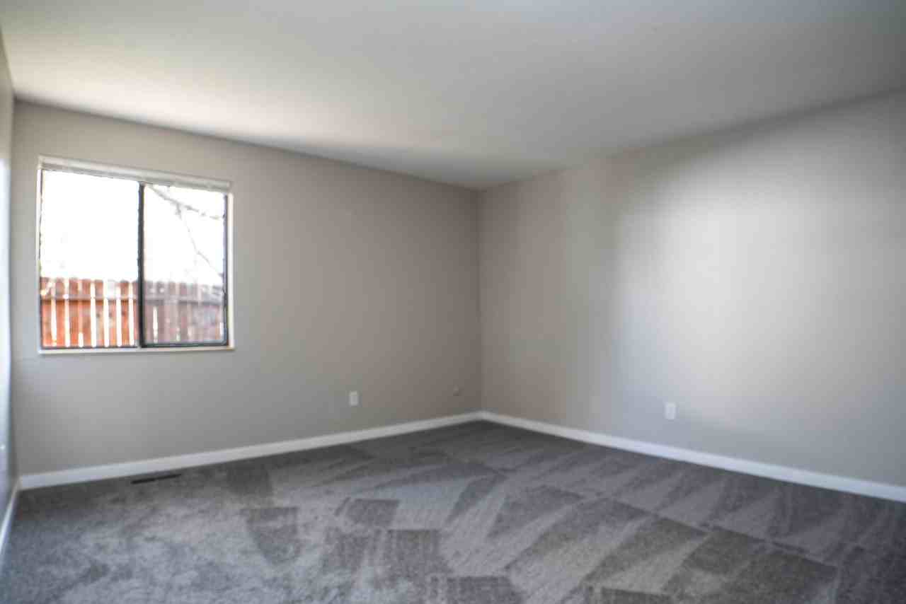 Meadows Apts. - Photo 7 of 16