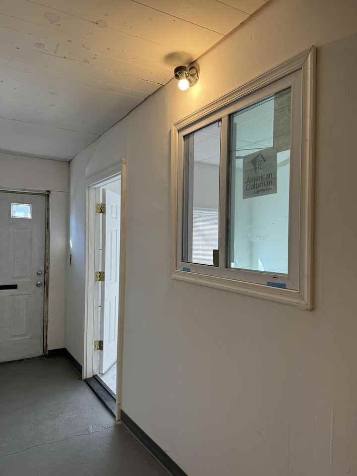 200 E Washington St - Photo 3 of 10