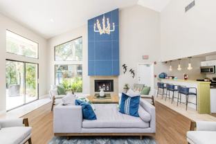 Solana Vista Apartments - Photo 1 of 1