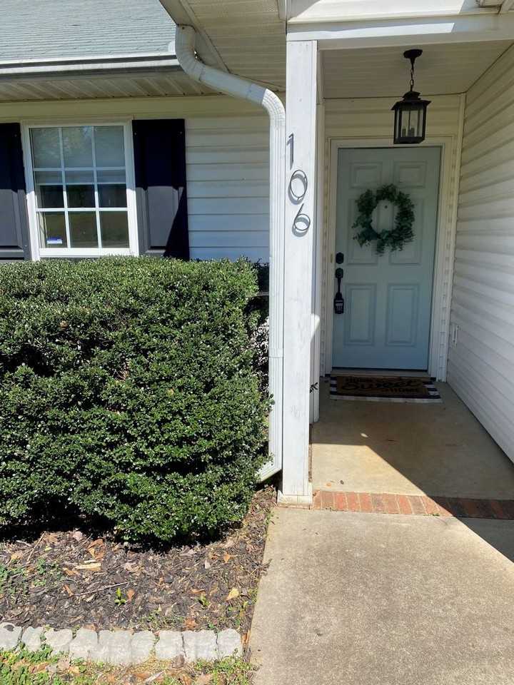 106 Stonington Way - Photo 2 of 11