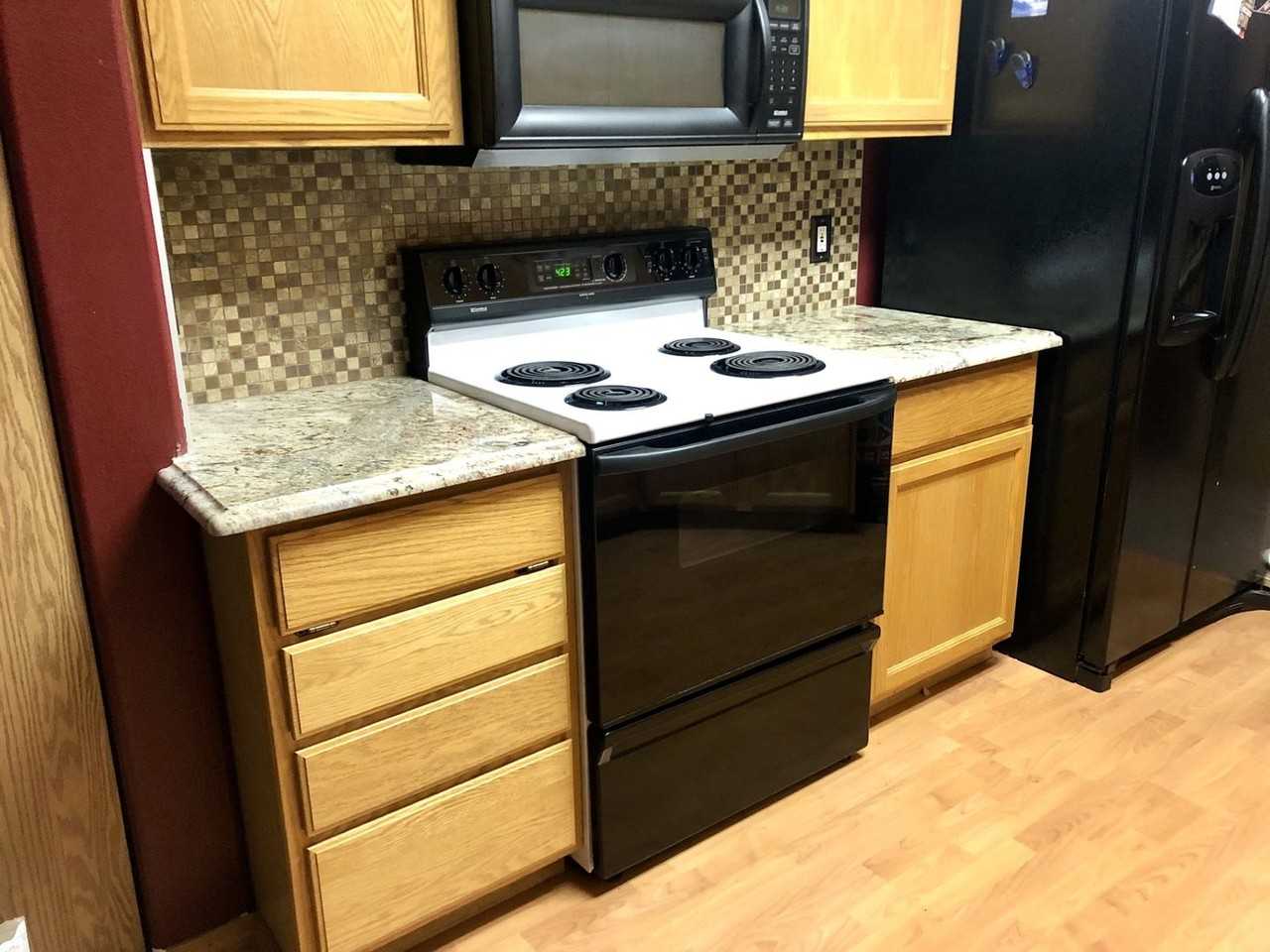 4807 Kalahari Dr - Photo 5 of 15