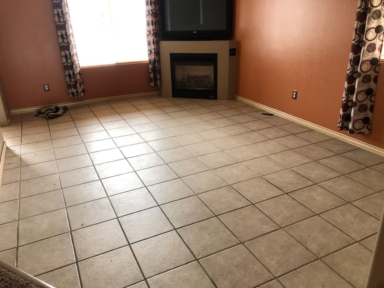 4807 Kalahari Dr - Photo 6 of 15