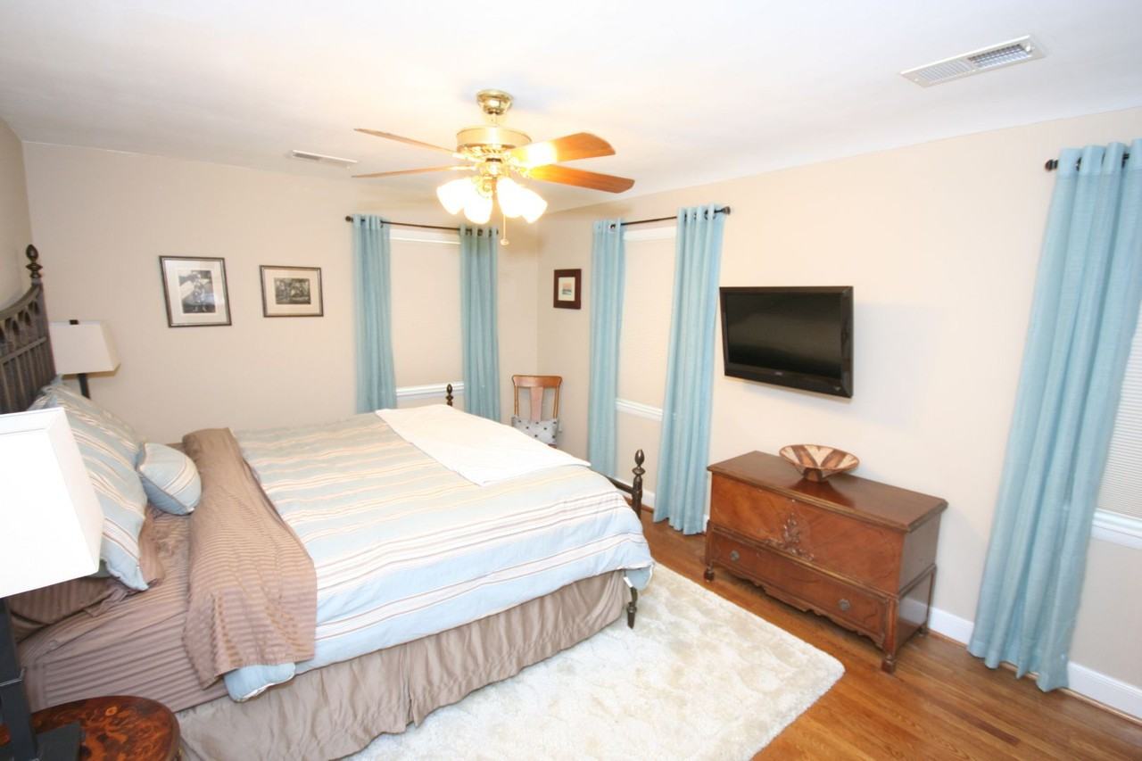 2626 N Quantico St - Photo 6 of 13