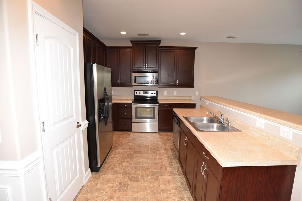 179 Byron Dr - Photo 7 of 34