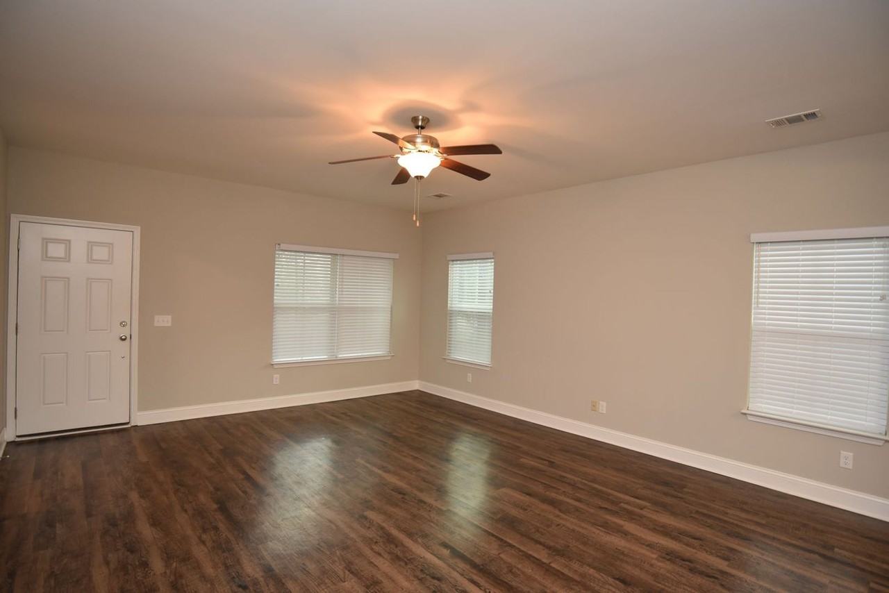 89 1st St - Photo 6 of 19