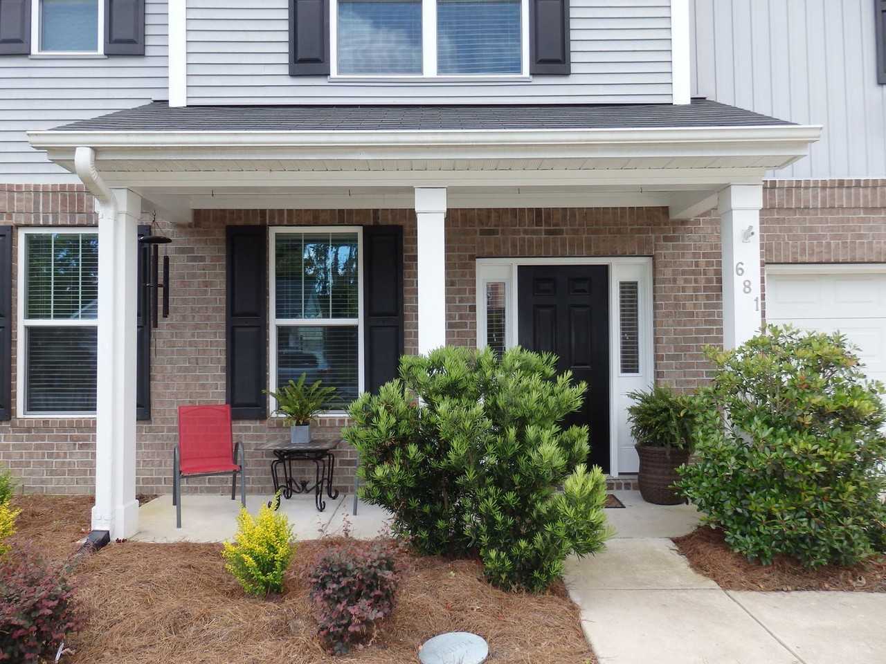 681 Garden Hills Loop - Photo 2 of 24