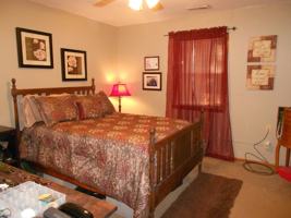 featured image of 1215 Poyntz Ave