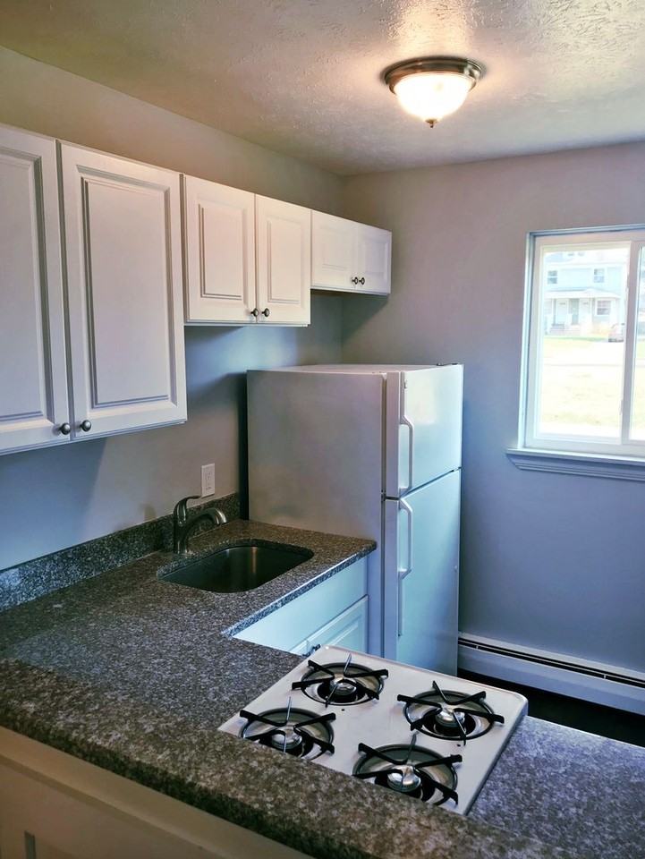 1841 E. 31st Street - Photo 2 of 13