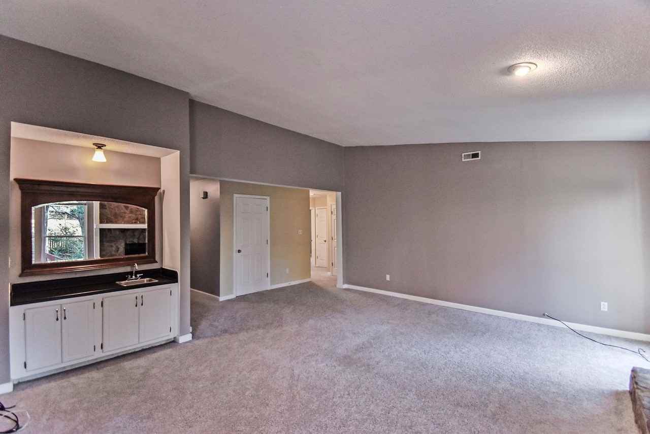 11530 Vista Haven Dr - Photo 3 of 26