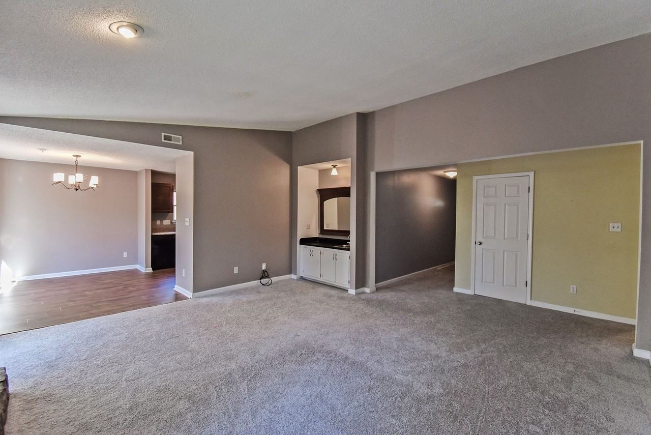 11530 Vista Haven Dr - Photo 4 of 26