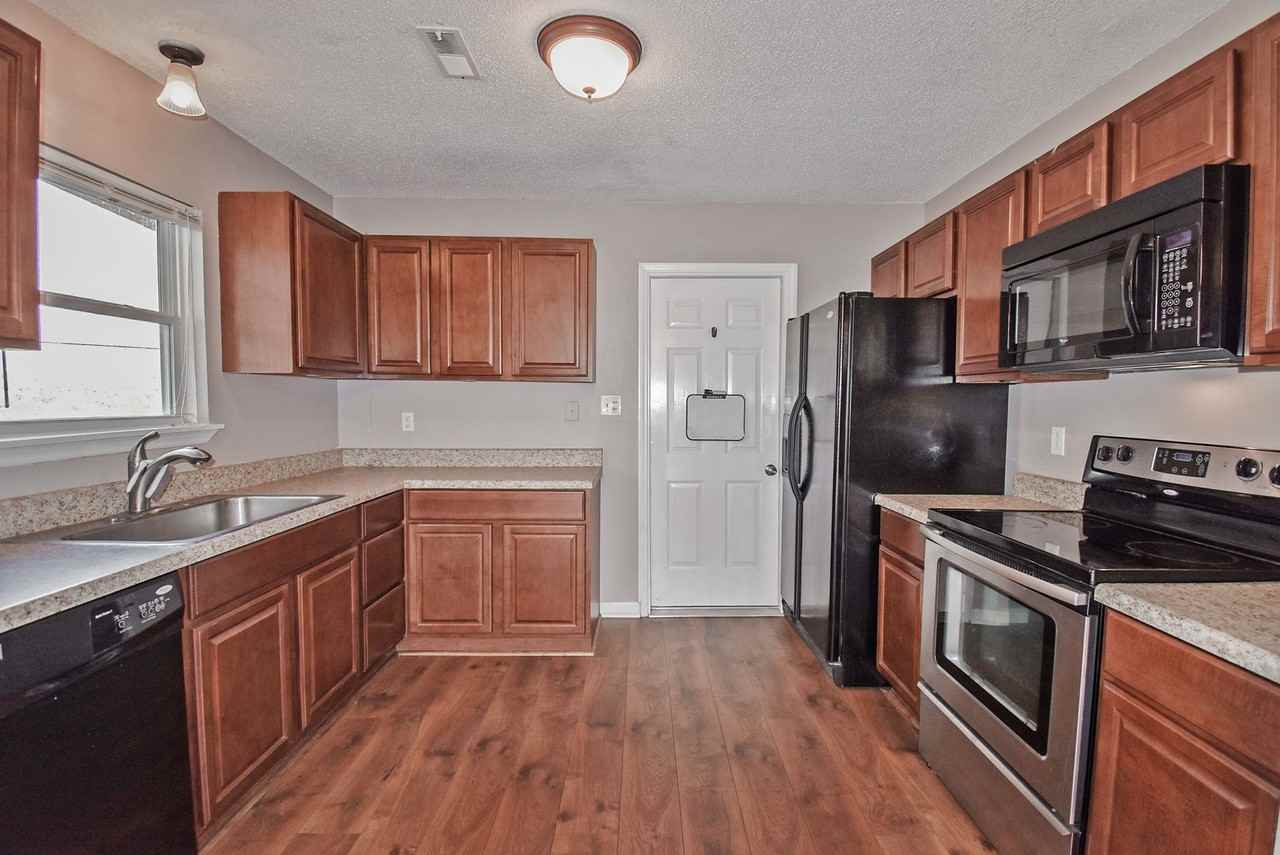 11530 Vista Haven Dr - Photo 5 of 26