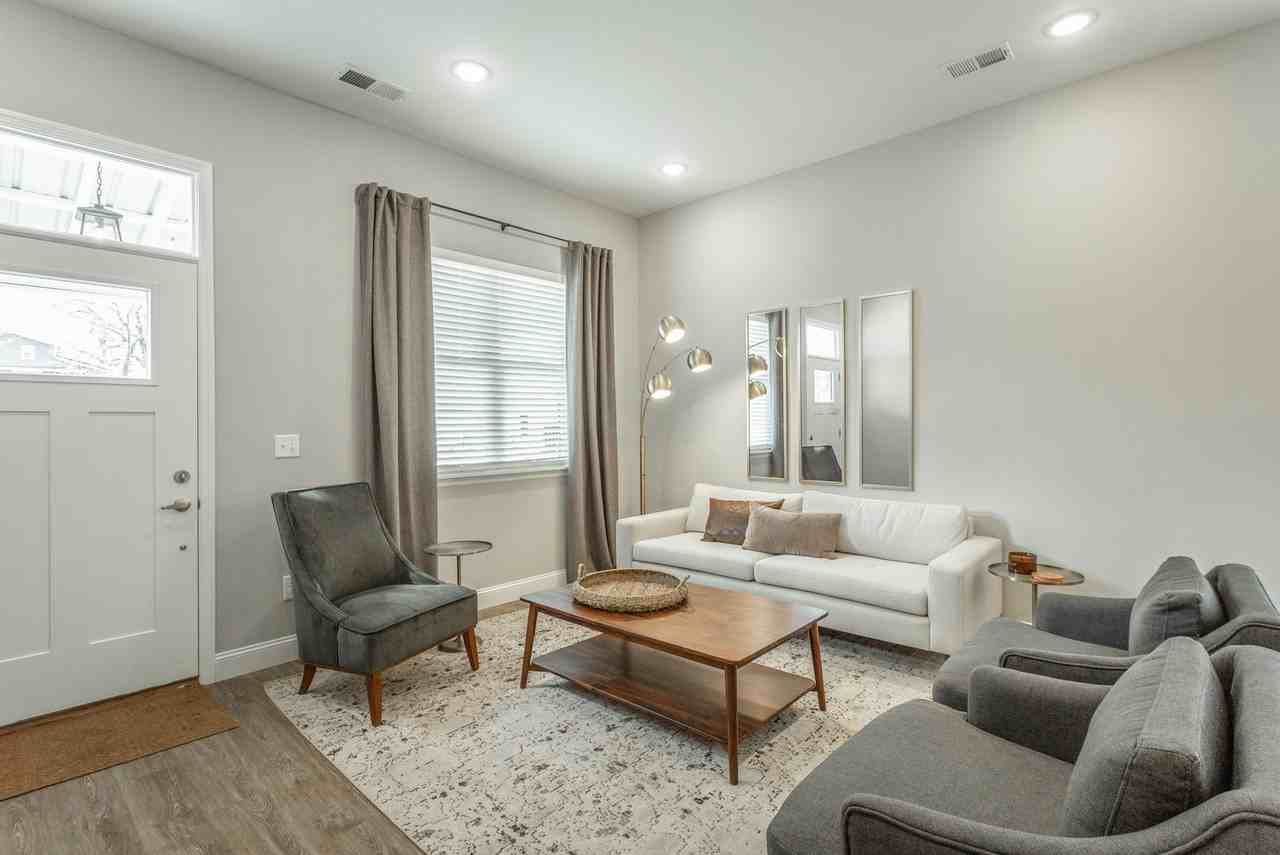 4735 Stunner Ln - Photo 6 of 50