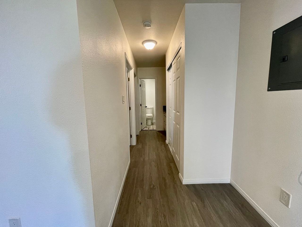 3250 Ashford St #I - Photo 5 of 17