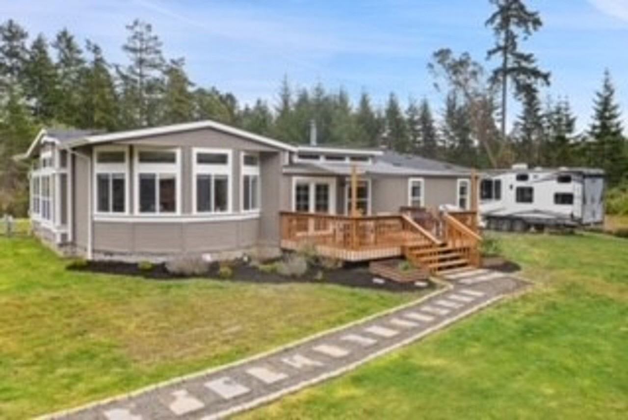 463 Critter Country Trl - Photo 2 of 35