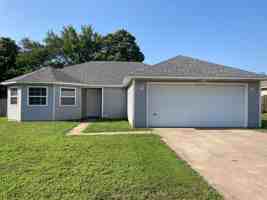 featured image of 4694 W Dover St