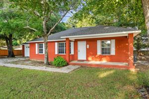 featured image of 502 Hyde Park Dr