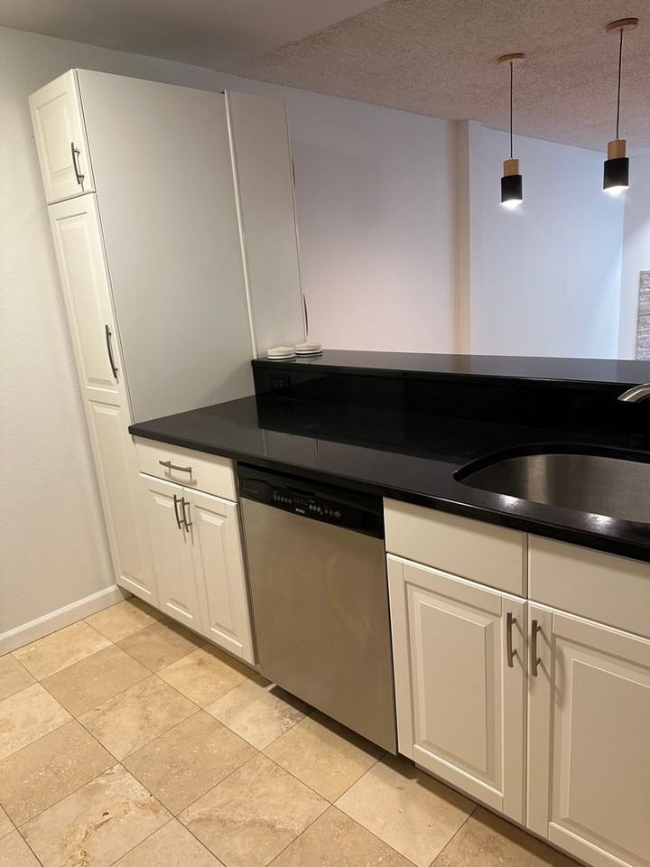 9416 1st Ave Ne #218 - Photo 5 of 19