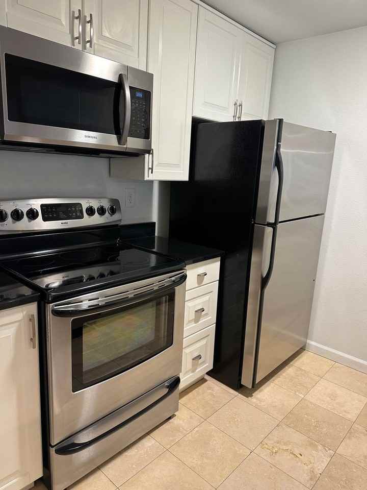 9416 1st Ave Ne #218 - Photo 6 of 19