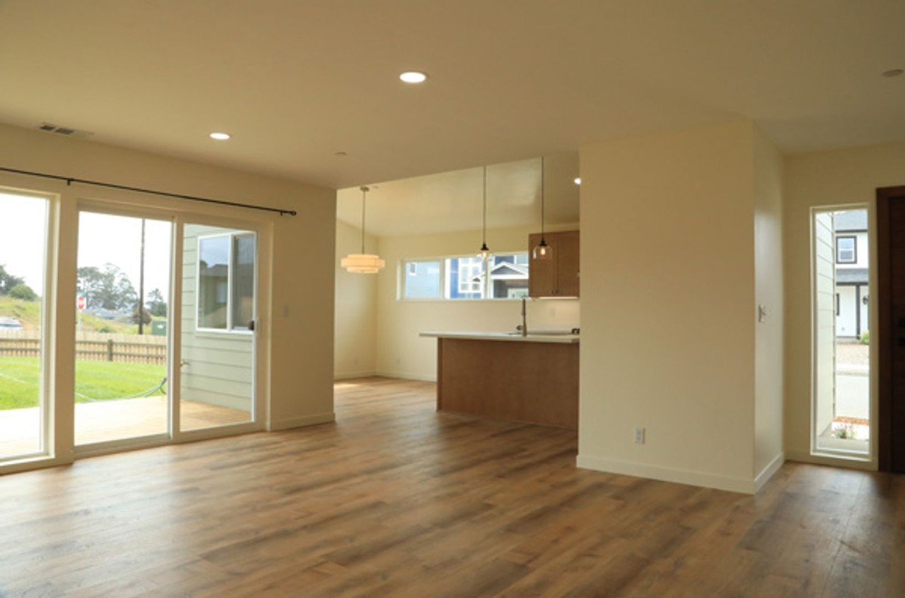 1191 Chelsea Way - Photo 7 of 34