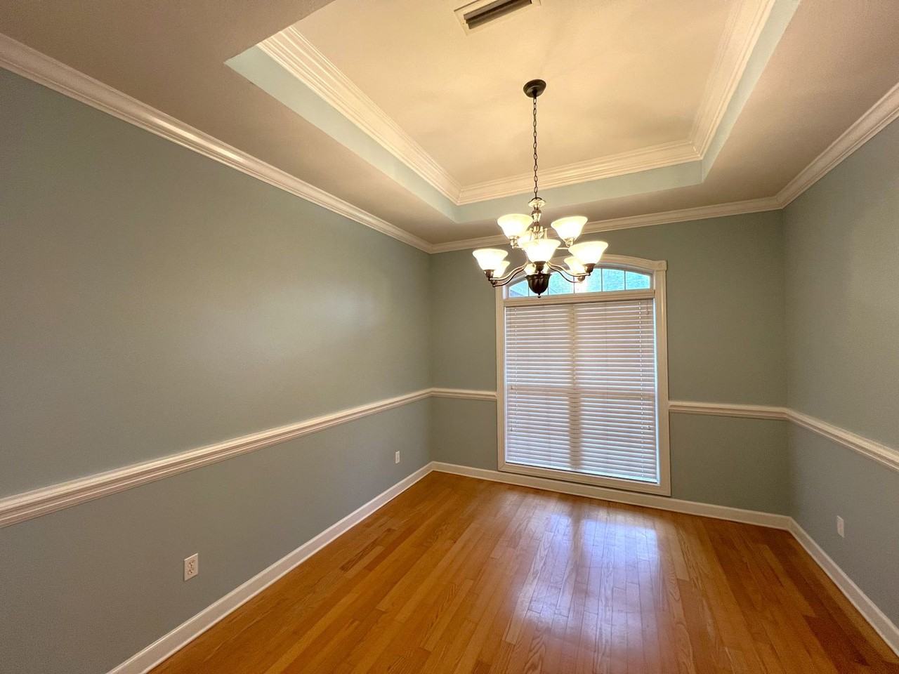 123 W Edgewood Dr - Photo 5 of 18