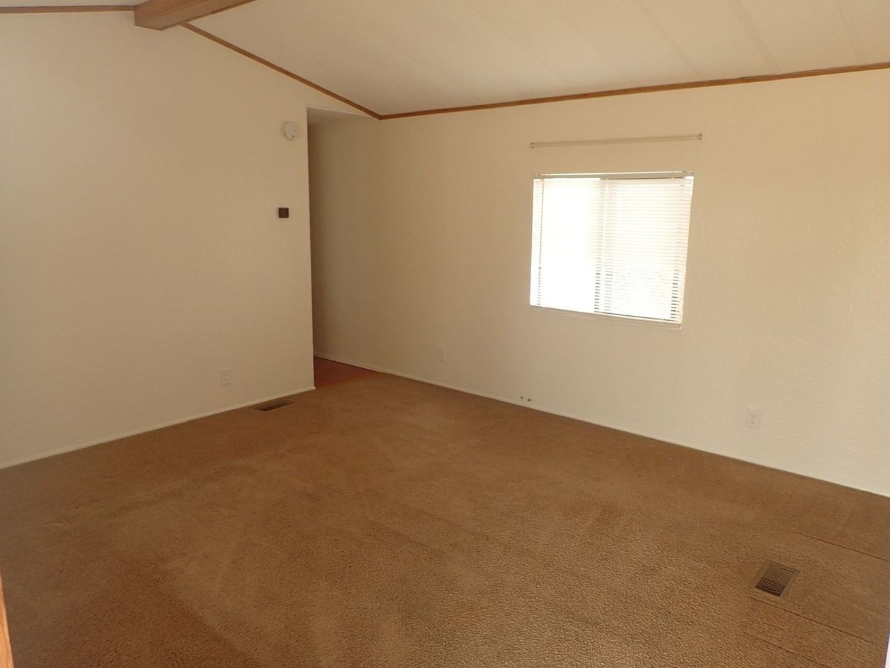 1401 W Benson Ave - Photo 2 of 8