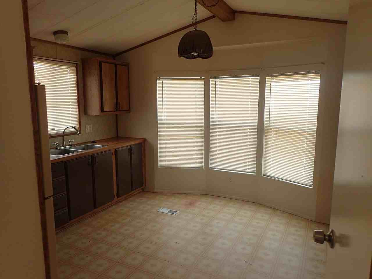 1401 W Benson Ave - Photo 3 of 8