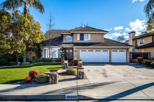 featured image of 26253 Cresthaven Ct
