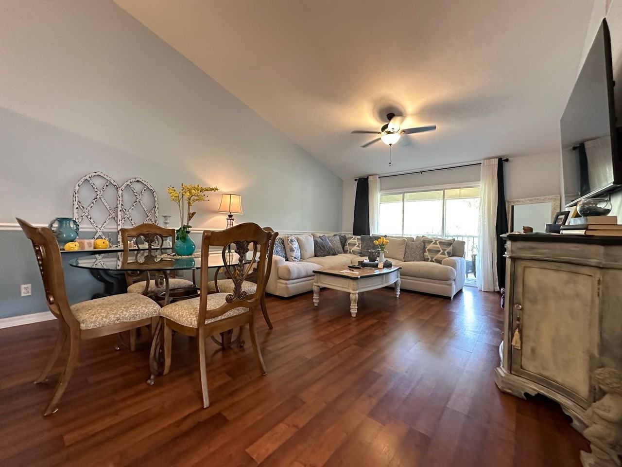 241 Robin Hood Cir - Photo 7 of 16