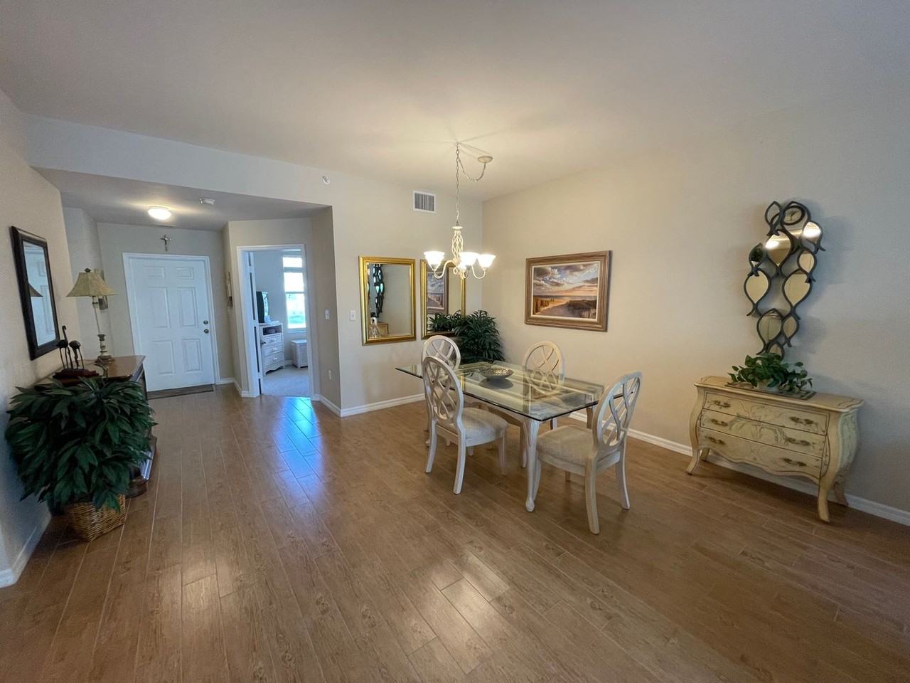 519 Roma Ct #2103 - Photo 6 of 27