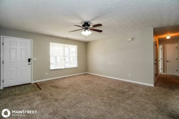 4208 Salem Dr - Photo 3 of 16